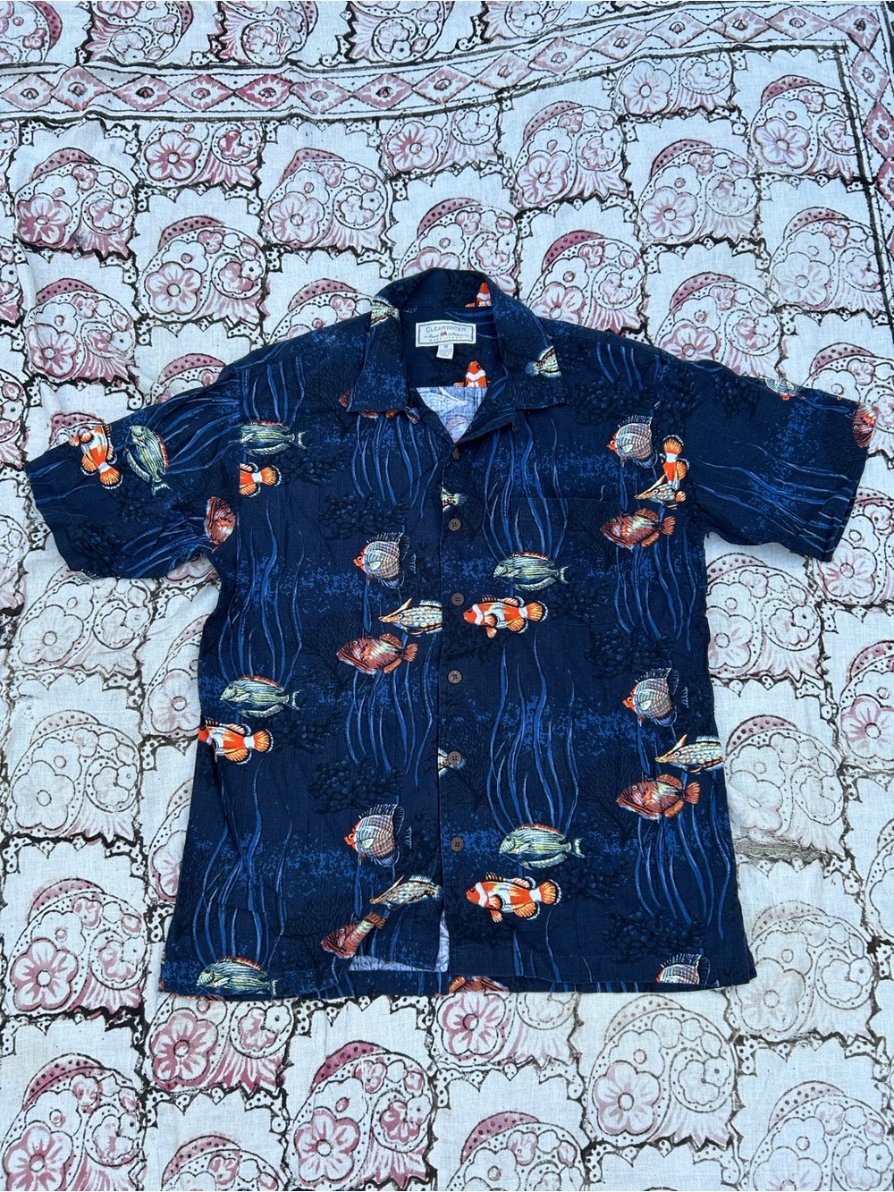 Casual Navy Fish-Print Button Down Shirt - vintage Clearwater